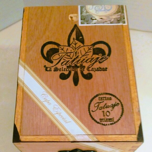 Suenos de Saundra Upcycled, RARE TATUAJE Cigar Box, Decor/ Storage - Picture 2 of 11